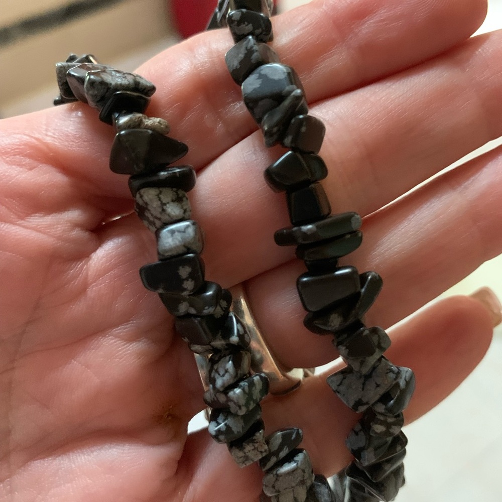 Snowflake Obsidian Chip Necklace - Black and Gray